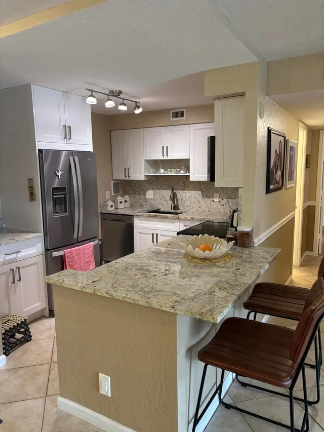 Boca Raton Unit 3c photo 2