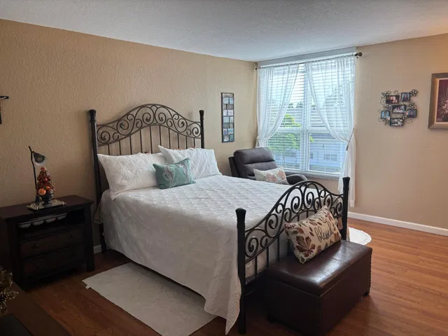 Boca Raton Unit 3c photo 12