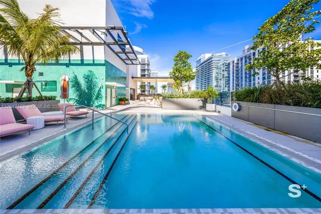 The Crosby Miami 2307