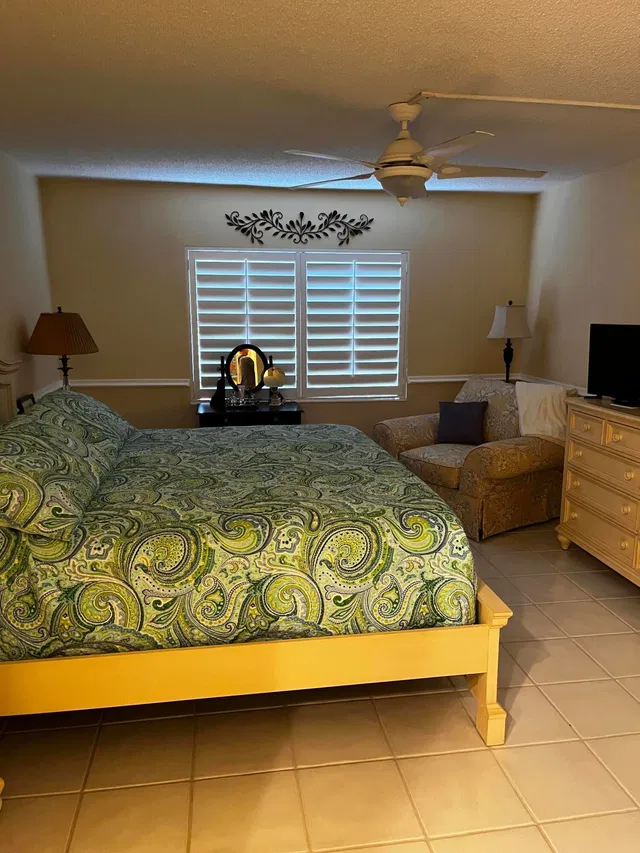 Eastpointe Country Club Unit 205 photo 6