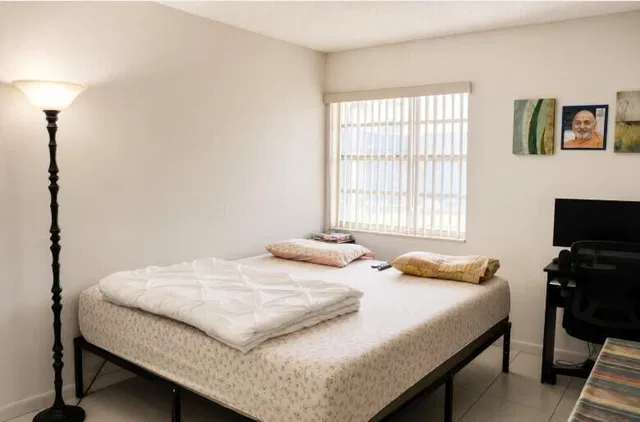 Residence photo 8