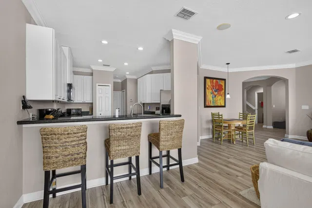  Residence photo 17