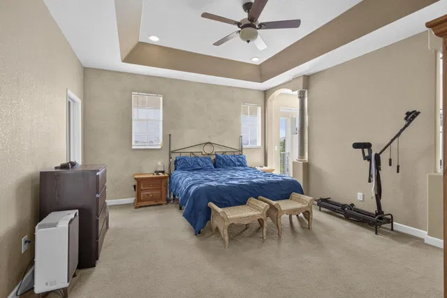  Residence photo 24