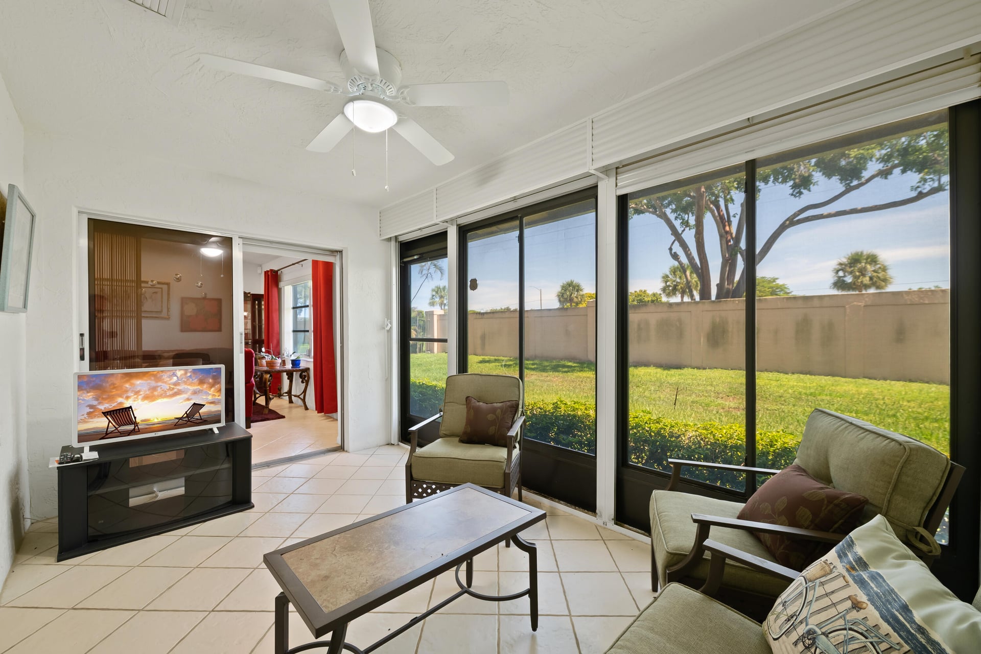  Residence photo 16