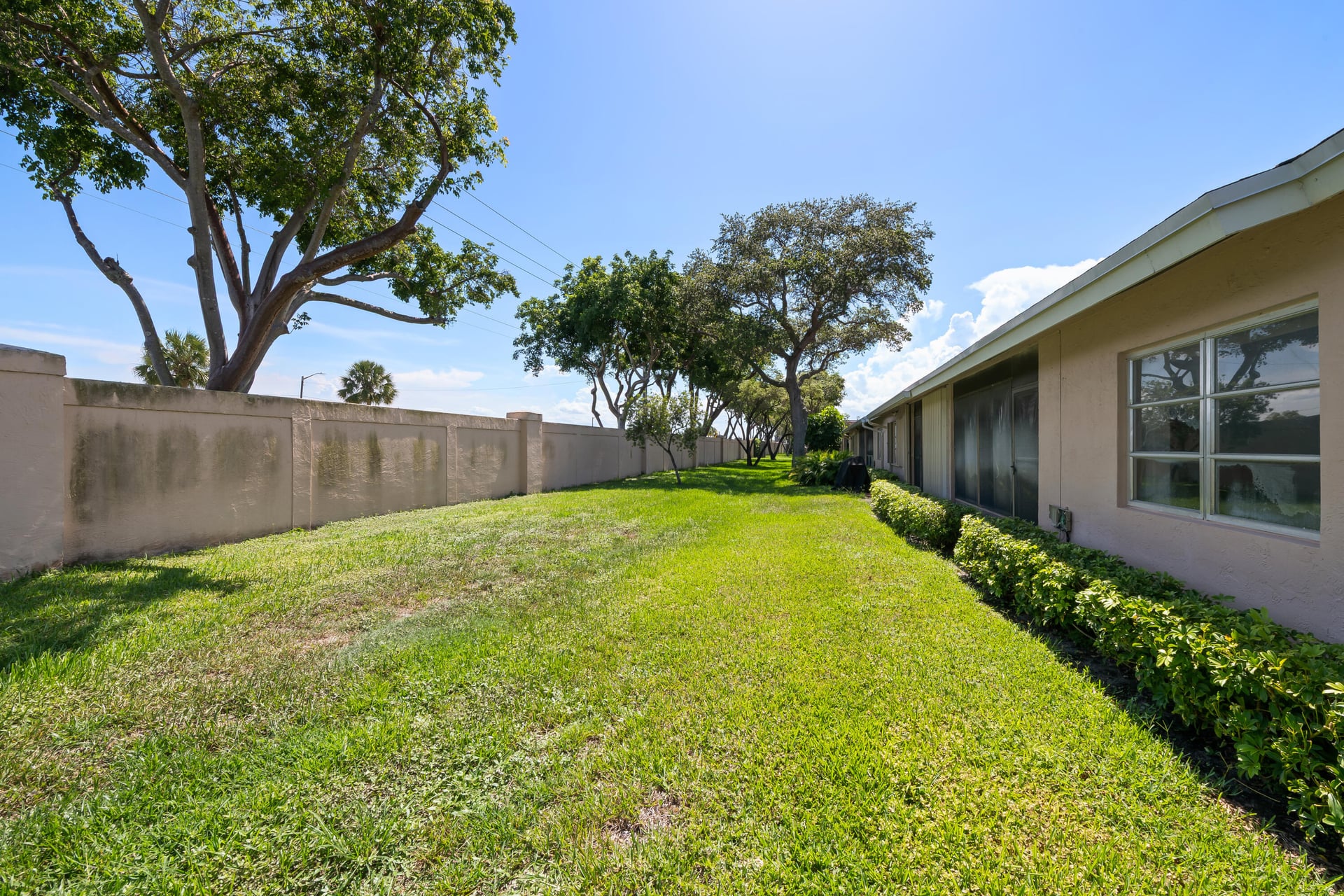  Residence photo 22