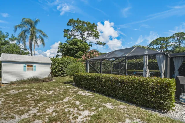  Residence photo 40