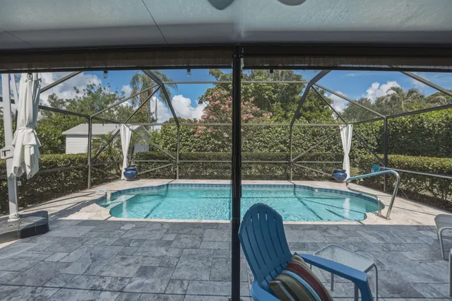  Residence photo 47