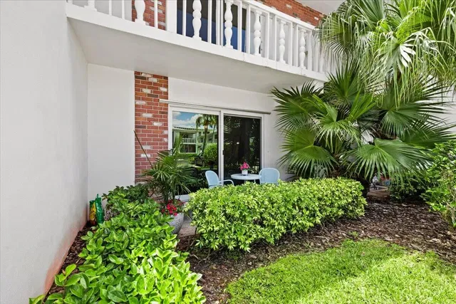 South Palm Beach Unit F2 photo 5
