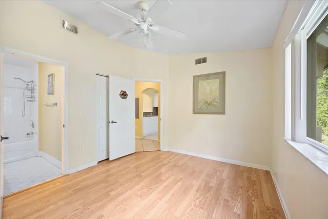  Unit 202 photo 6