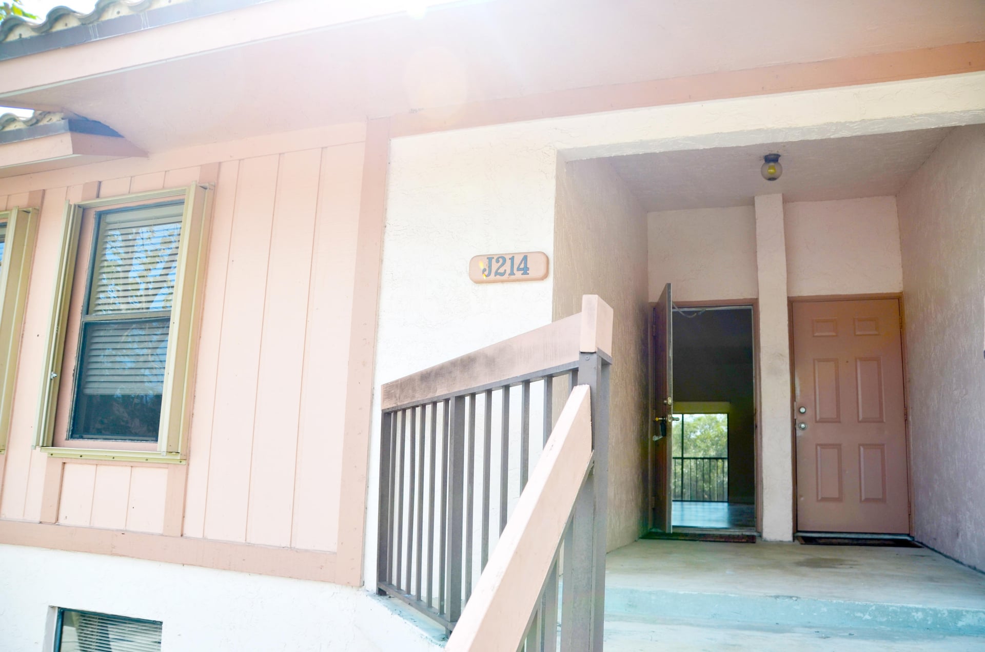Unit 2140 photo 8