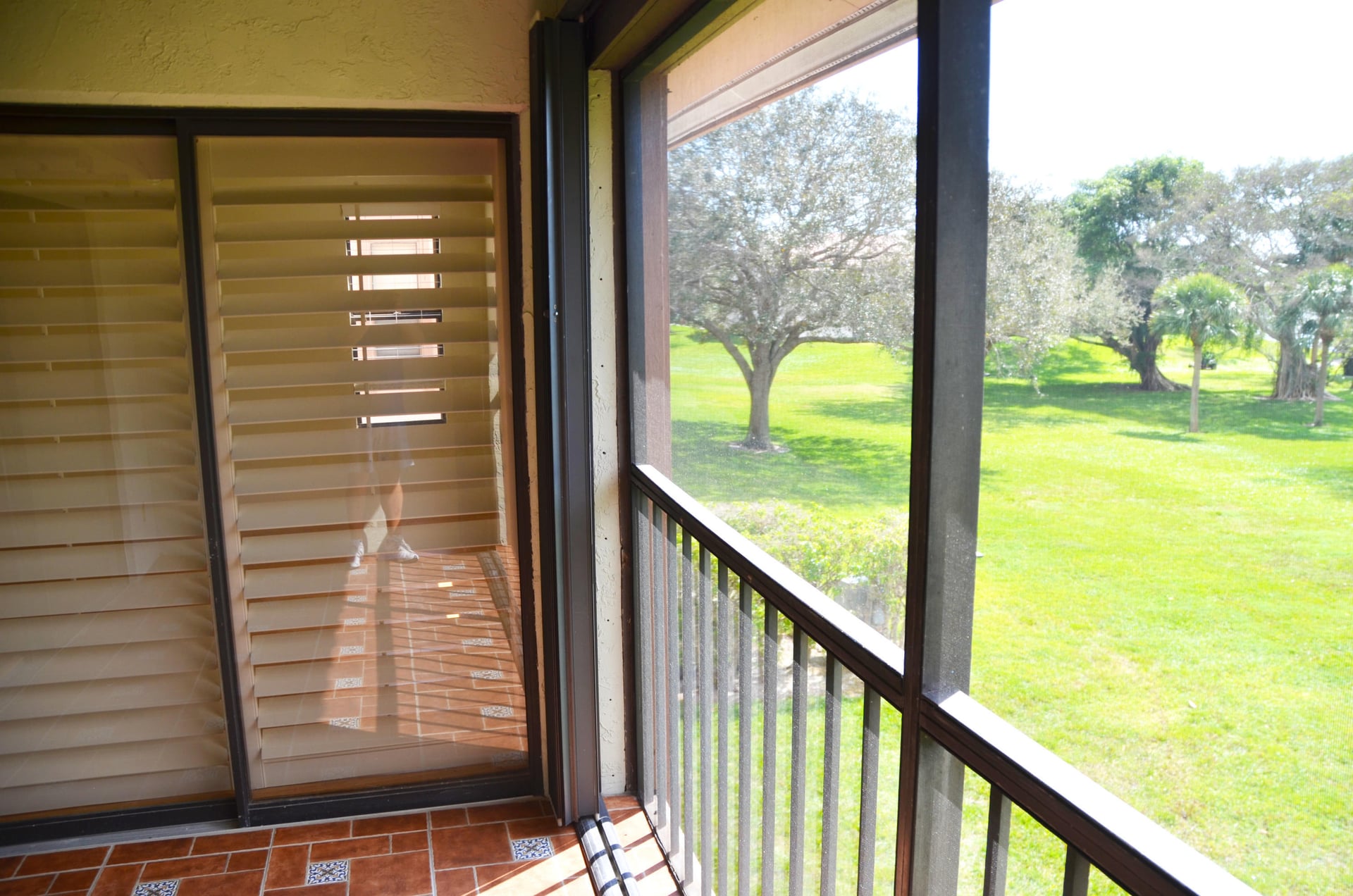 Unit 2140 photo 22