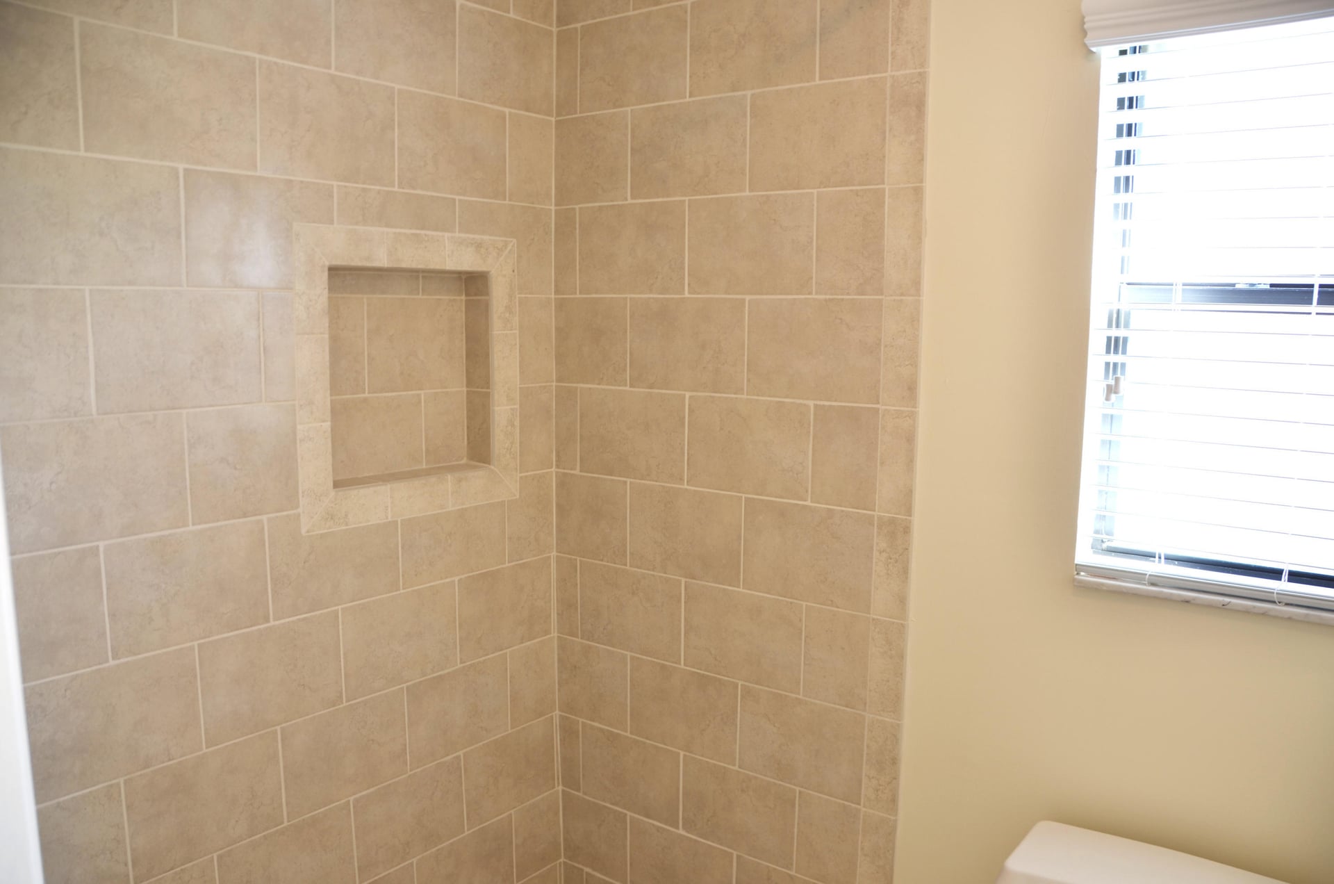 Unit 2140 photo 36