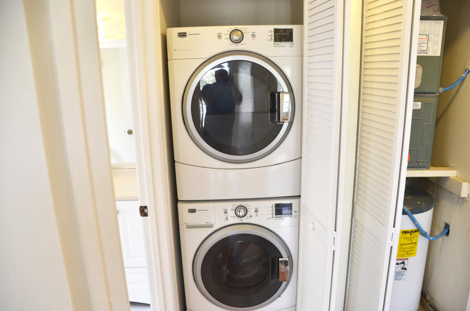 Unit 2140 photo 44