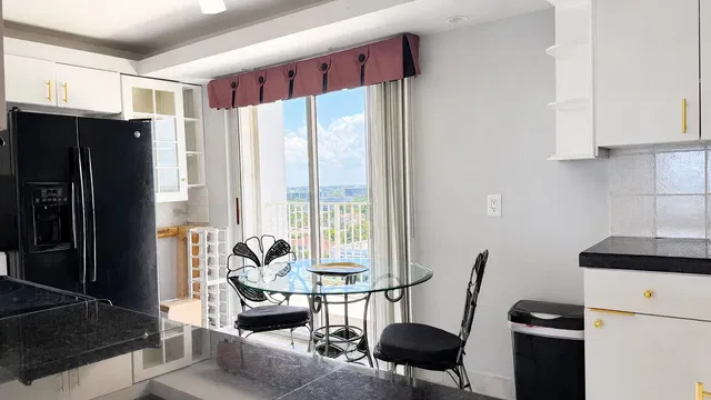 Boca Raton Unit 1404 photo 9