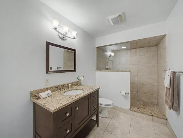  Residence photo 33