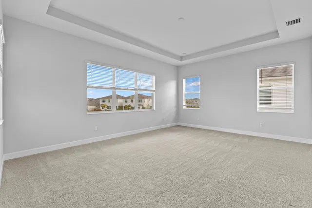 Residence photo 32