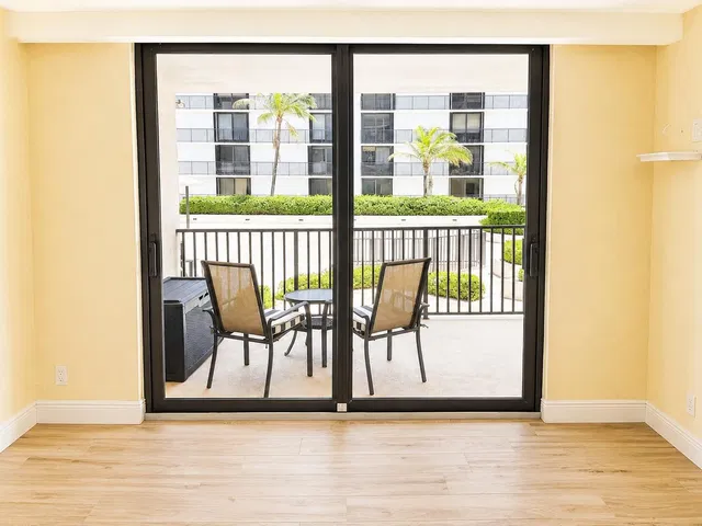 South Palm Beach Unit 103 photo 35