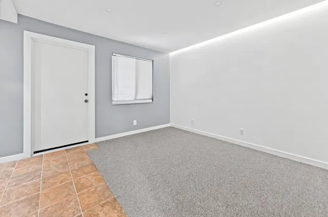 Unit #202 photo 28
