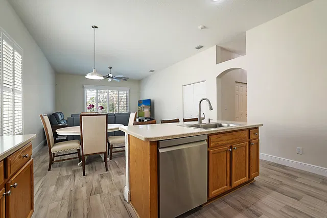 Residence photo 15
