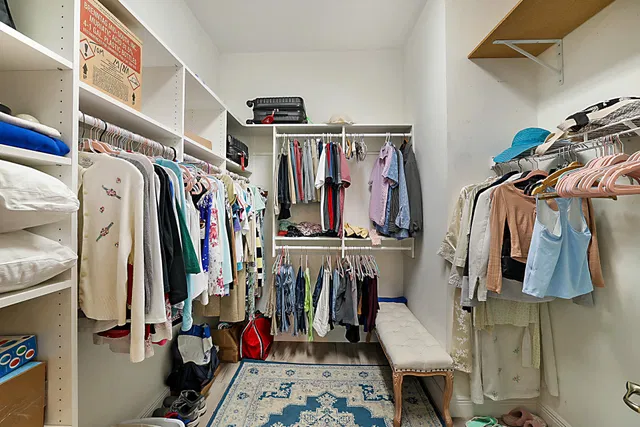 Residence photo 22