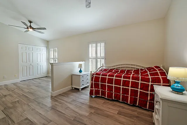Residence photo 26