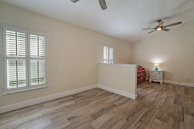 Residence photo 27