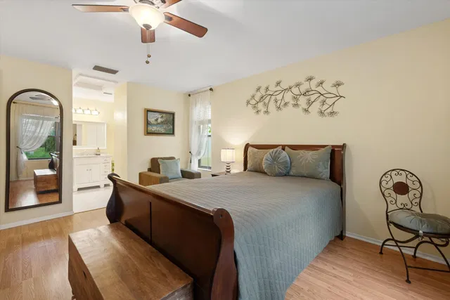 Residence photo 22