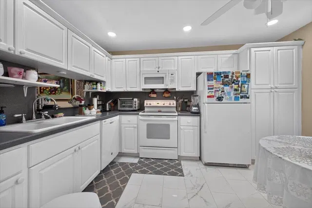Boca Raton Unit 206 photo 12