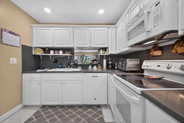 Boca Raton Unit 206 photo 13