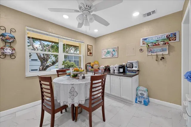 Boca Raton Unit 206 photo 14