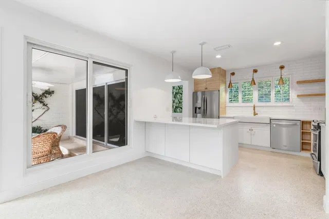 SoSo West Palm Beach Residence photo 8
