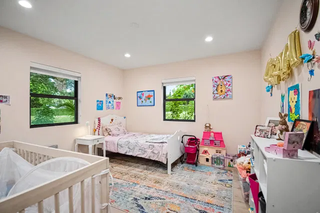 Residence photo 45