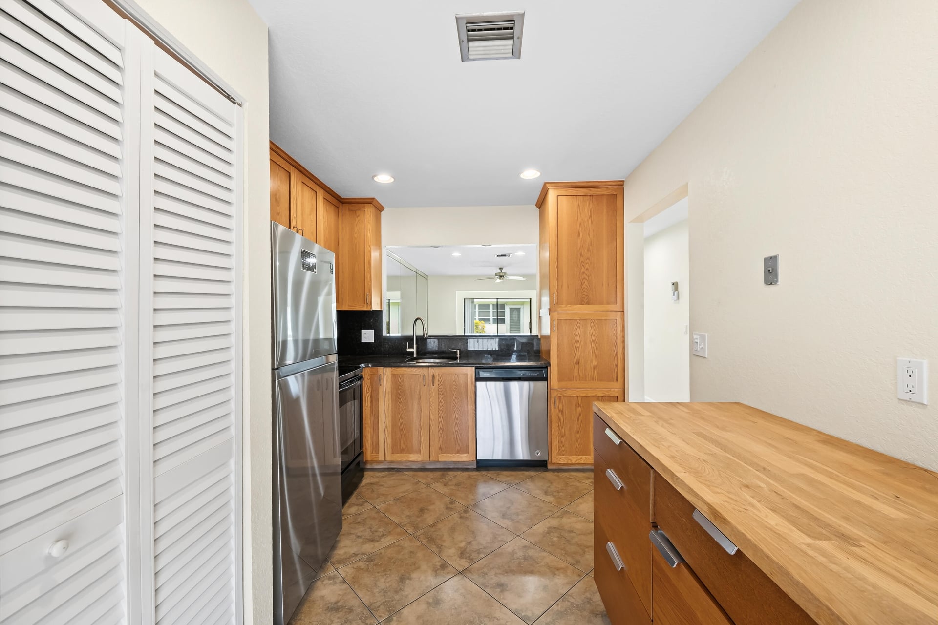 Residence photo 8