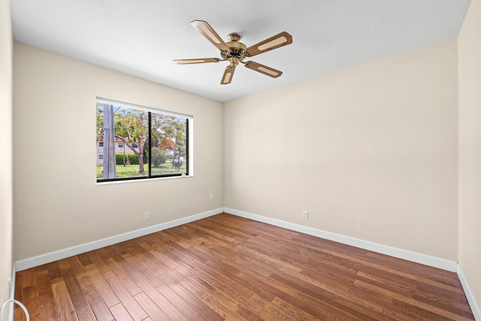 Residence photo 14