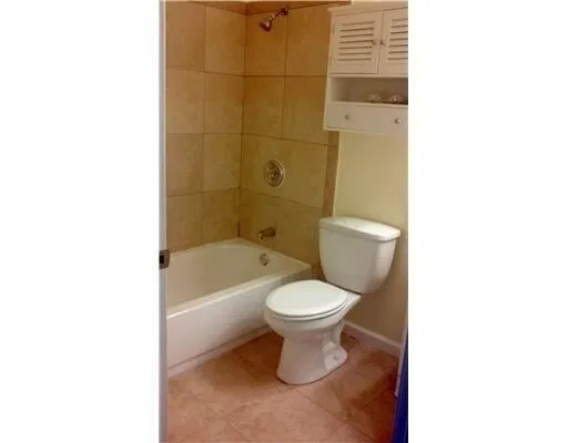  Residence photo 5