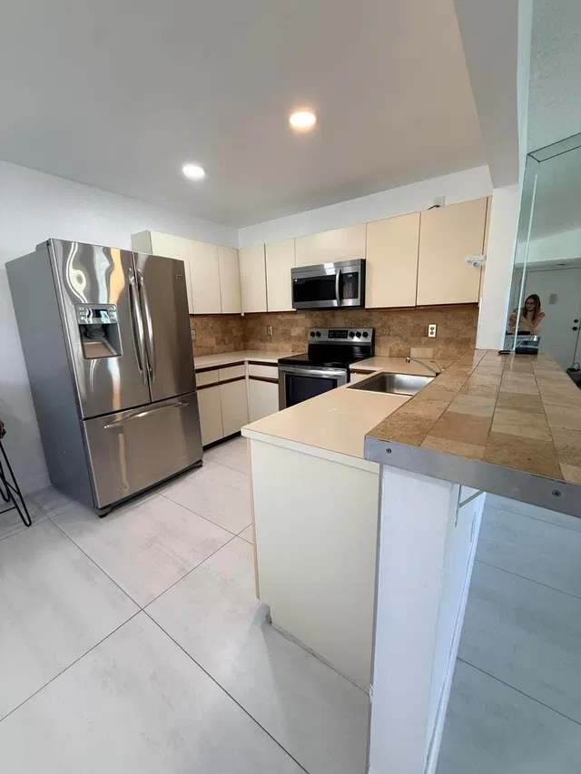  Unit 203 photo 18