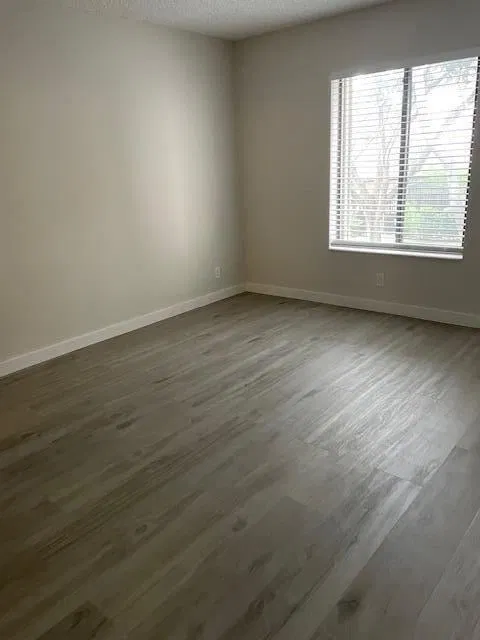  Unit F2 photo 10