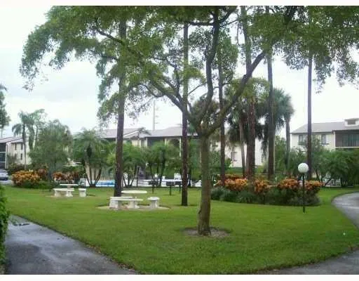  Unit F2 photo 16