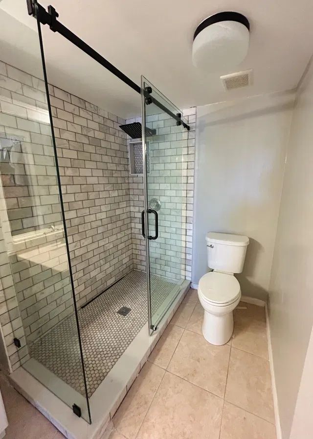  Unit A602 photo 16