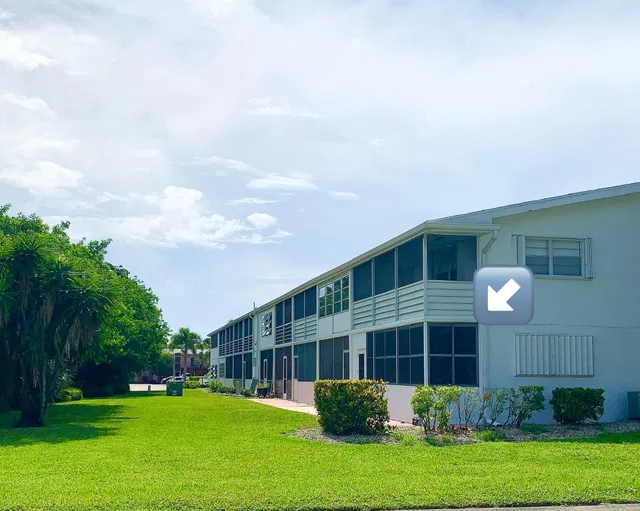 Residence photo 2
