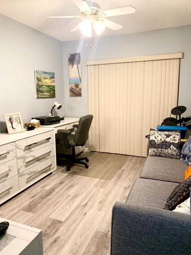 Residence photo 35