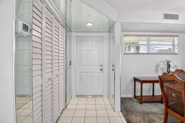 Unit 205 photo 20