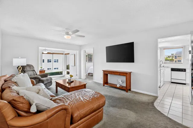 Unit 205 photo 21