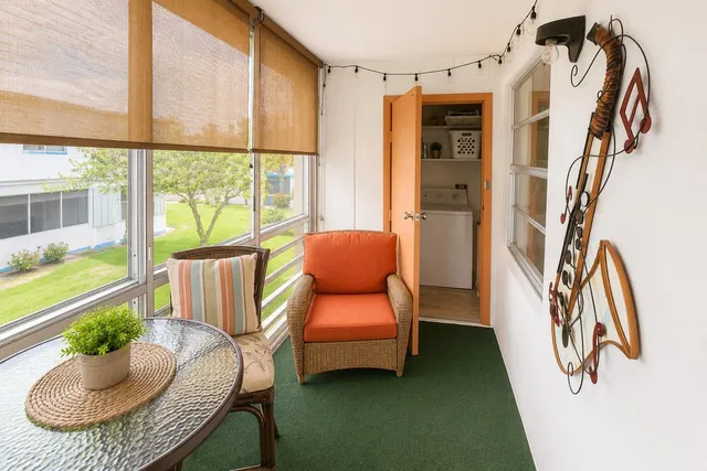  Residence photo 15