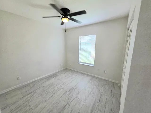 Residence photo 15