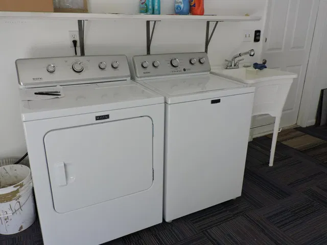  Residence photo 27