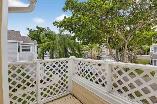 Unit 2020 photo 17