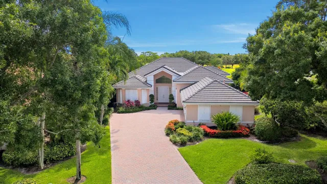 Admirals Cove Residence photo 5