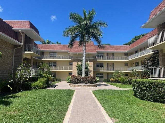 Unit 133 photo 2