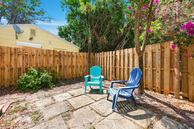 Residence photo 26